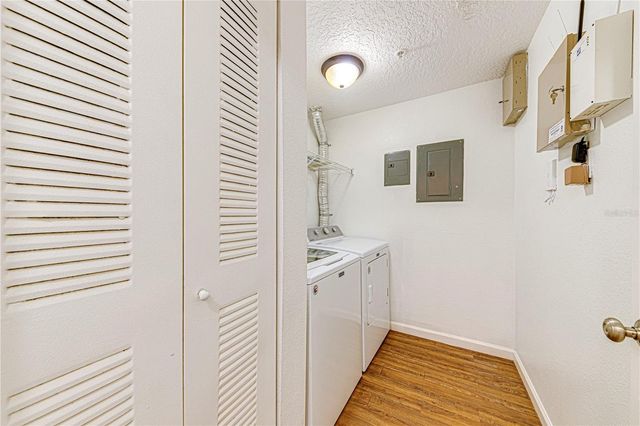 5500 METROWEST BOULEVARD 14-203, Orlando, FL 32811