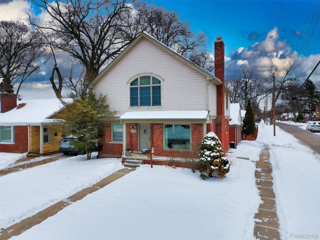 1500 N Franklin Street, Dearborn, MI 48128