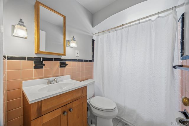 1500 N Franklin Street, Dearborn, MI 48128