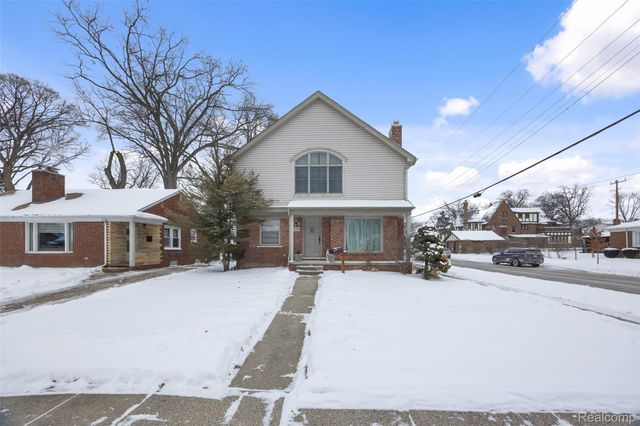 1500 N Franklin Street, Dearborn, MI 48128