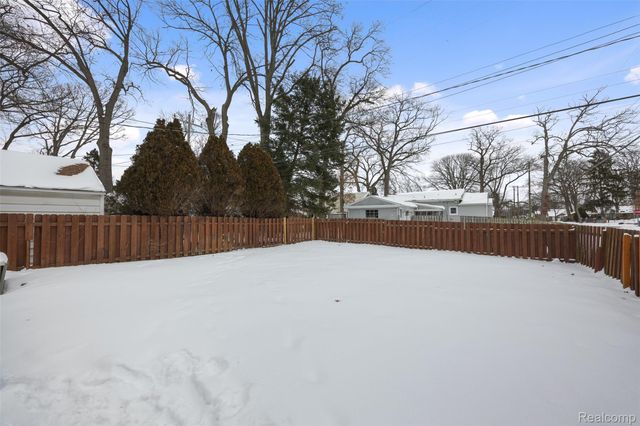 1500 N Franklin Street, Dearborn, MI 48128