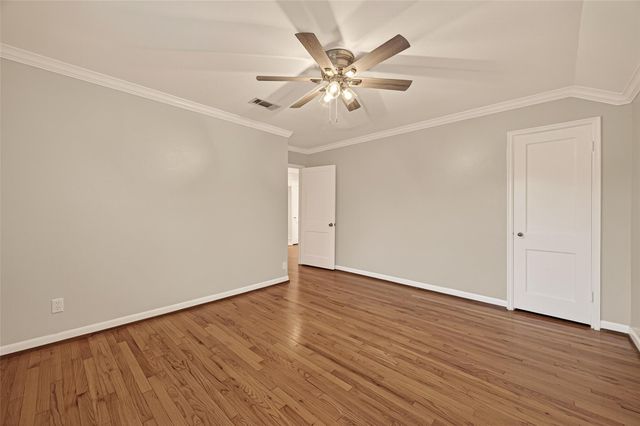 6405 Pinehurst Drive, Houston, TX 77023