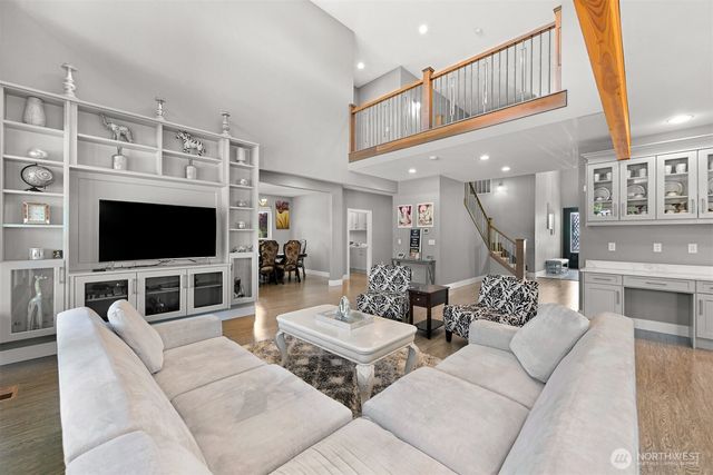 1072 W 55th Terrace, Bellingham, WA 98226