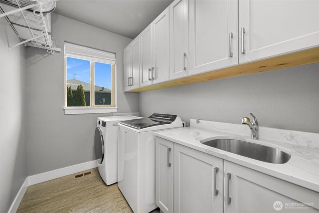 1072 W 55th Terrace, Bellingham, WA 98226