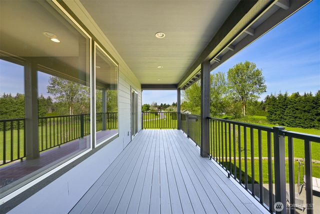 1072 W 55th Terrace, Bellingham, WA 98226