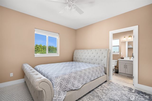 1072 W 55th Terrace, Bellingham, WA 98226