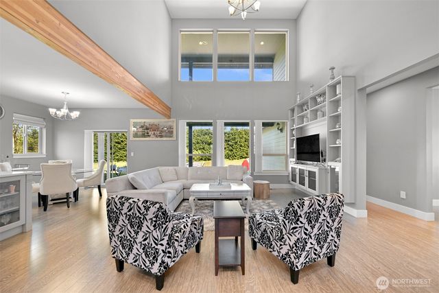 1072 W 55th Terrace, Bellingham, WA 98226