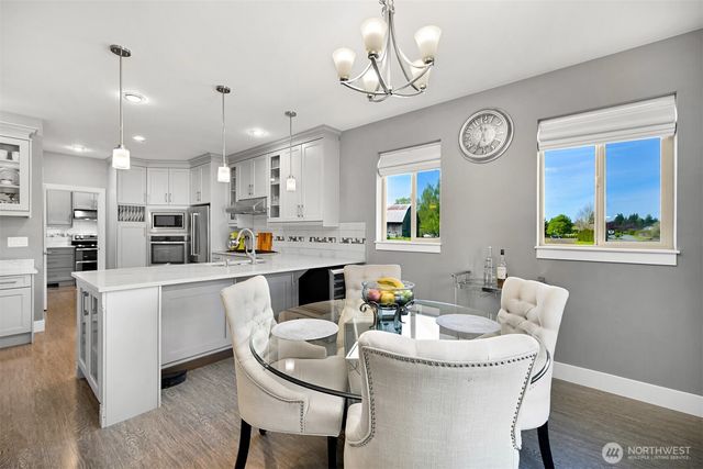 1072 W 55th Terrace, Bellingham, WA 98226