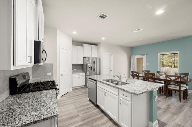 2350 Strong Horse Drive, Conroe, TX 77301