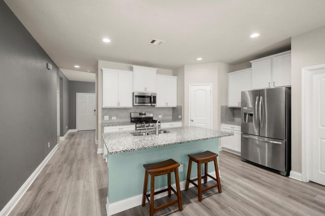 2350 Strong Horse Drive, Conroe, TX 77301