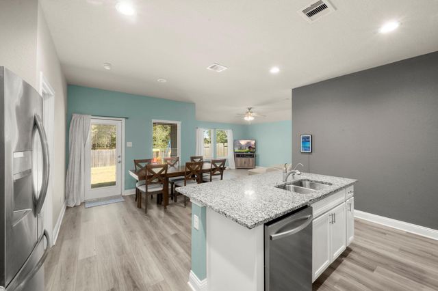 2350 Strong Horse Drive, Conroe, TX 77301