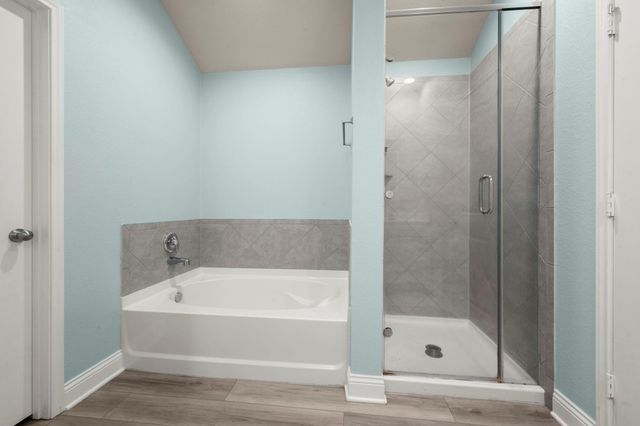 2350 Strong Horse Drive, Conroe, TX 77301