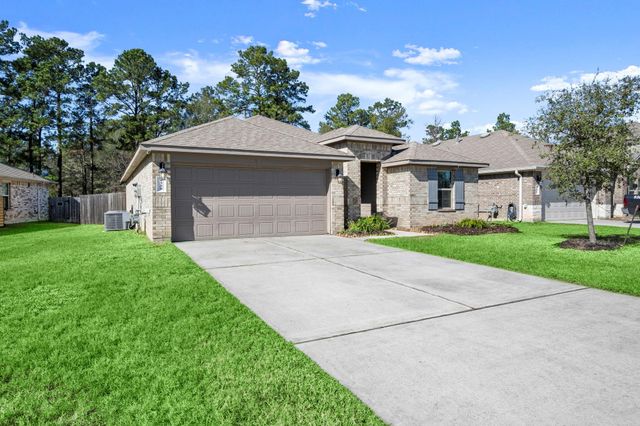 2350 Strong Horse Drive, Conroe, TX 77301
