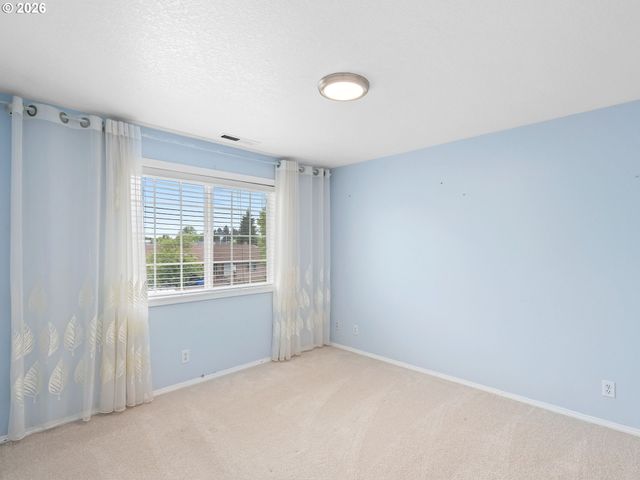 4366 Ne GLENCOE St Ne, Salem, OR 97301