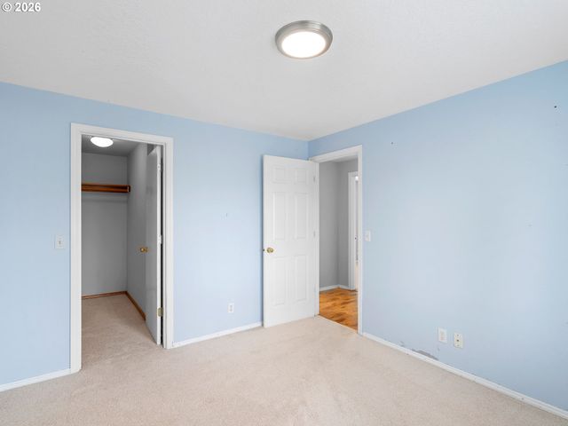 4366 Ne GLENCOE St Ne, Salem, OR 97301