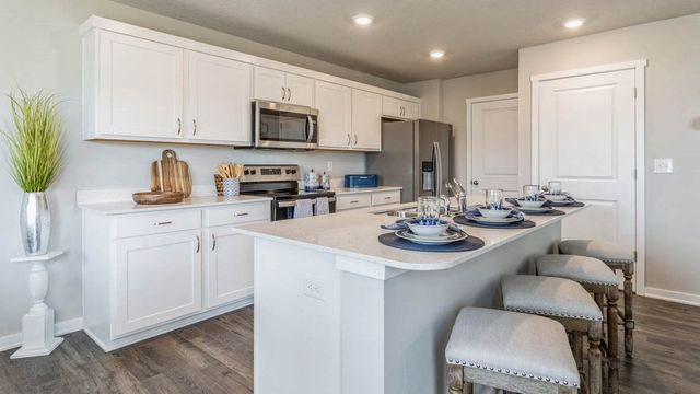 726 Magnolia Way, Tiffin, IA 52340