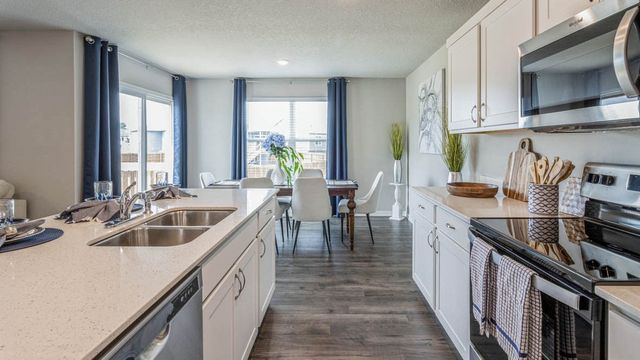 726 Magnolia Way, Tiffin, IA 52340