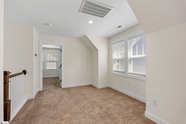 14 Greenridge Drive, Greenville, SC 29607