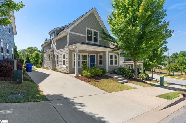 14 Greenridge Drive, Greenville, SC 29607