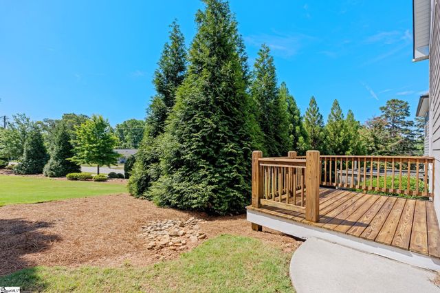 14 Greenridge Drive, Greenville, SC 29607