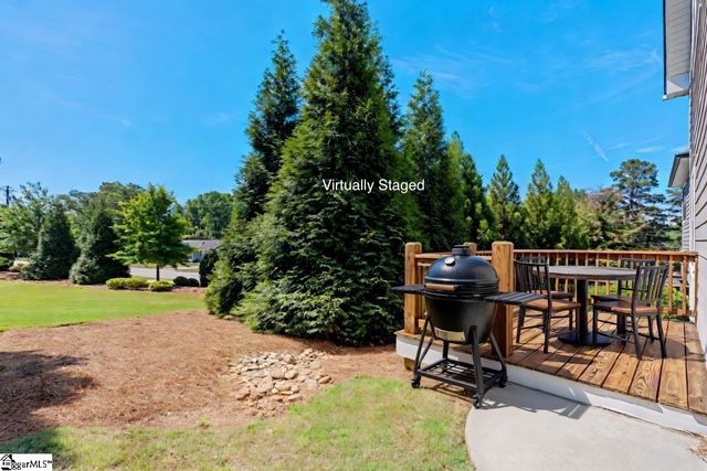 14 Greenridge Drive, Greenville, SC 29607