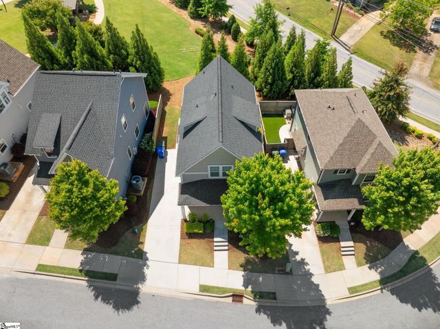 14 Greenridge Drive, Greenville, SC 29607