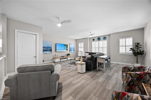 7781 Hawthorne DR # 3204, Naples, FL 34113