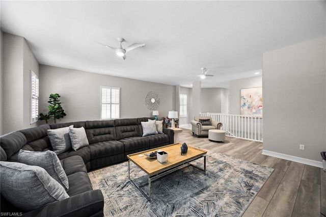 7781 Hawthorne DR # 3204, Naples, FL 34113