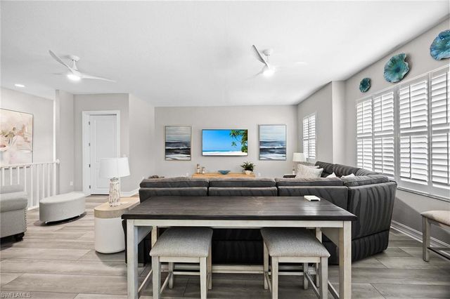 7781 Hawthorne DR # 3204, Naples, FL 34113