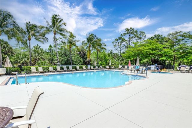 7781 Hawthorne DR # 3204, Naples, FL 34113