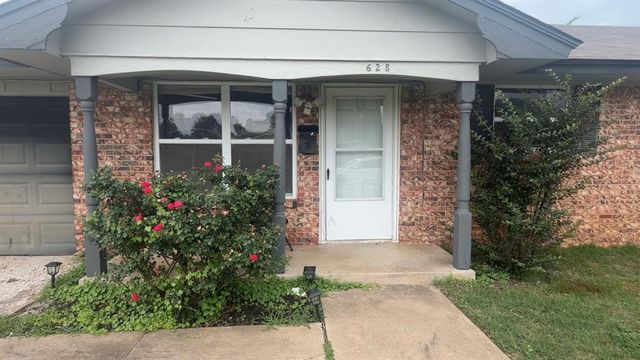 628 Juniper Avenue, Midwest City, OK 73130