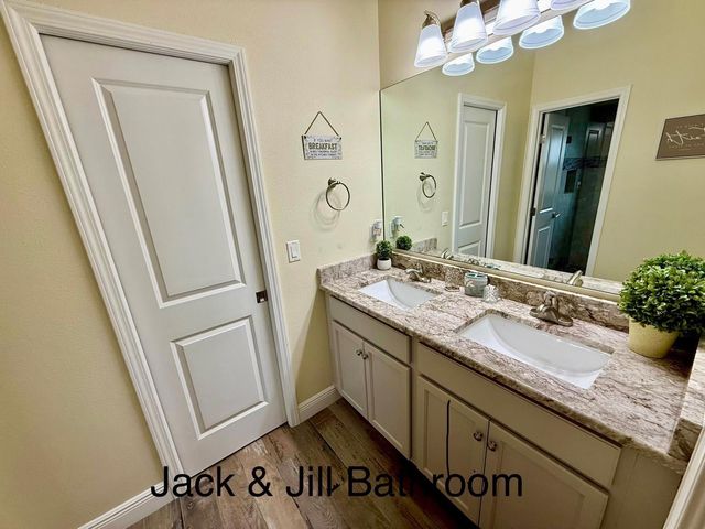 20500 QUINELLA STREET, Orlando, FL 32833