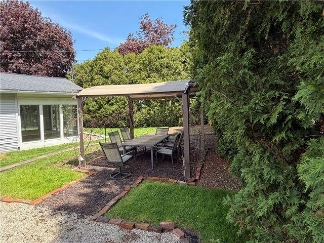 104 Carmas Drive, Greece, NY 14626