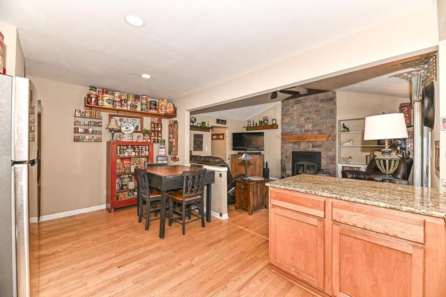 2710 Lander LANE, Waukesha, WI 53188