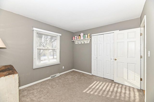 2710 Lander LANE, Waukesha, WI 53188