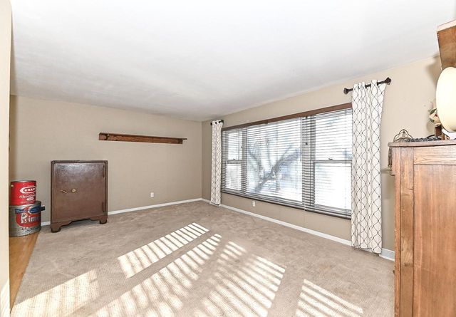 2710 Lander LANE, Waukesha, WI 53188