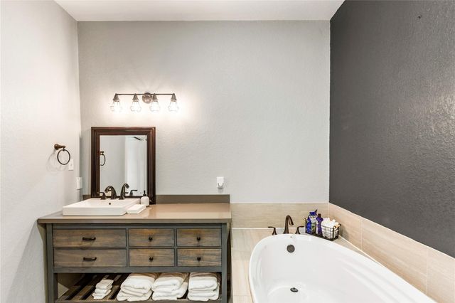 25400 Pine Ridge Road, Hockley, TX 77447