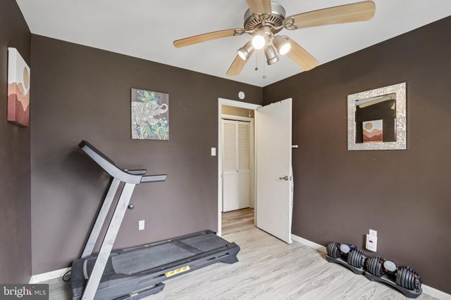 33 STAGECOACH RD, Cape May Court House, NJ 08210