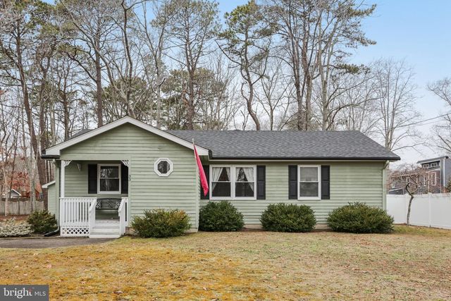 33 STAGECOACH RD, Cape May Court House, NJ 08210