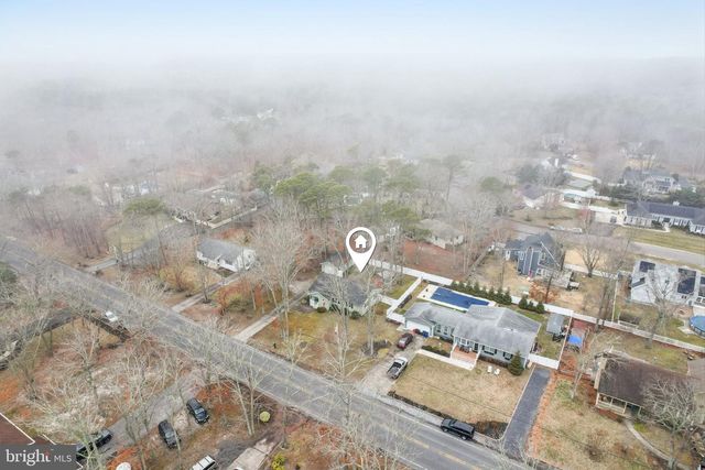 33 STAGECOACH RD, Cape May Court House, NJ 08210