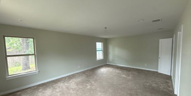 1214 E Waco Avenue, Dallas, TX 75216