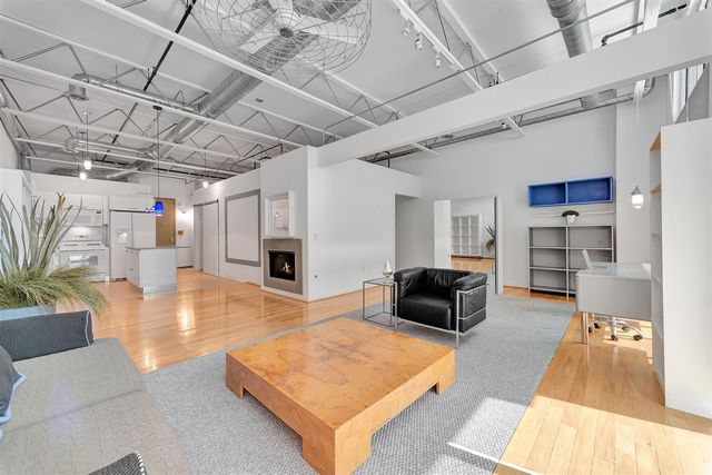 614 S Troy Street 109, Royal Oak, MI 48067