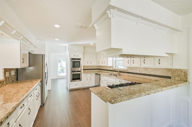 5602 Green Springs Drive, Houston, TX 77066