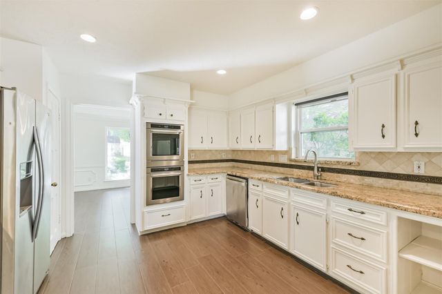 5602 Green Springs Drive, Houston, TX 77066