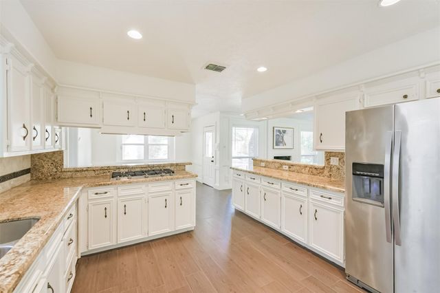 5602 Green Springs Drive, Houston, TX 77066