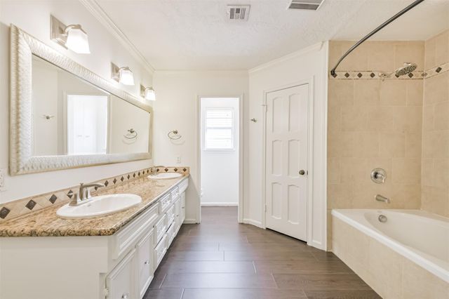 5602 Green Springs Drive, Houston, TX 77066