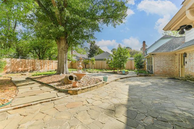 5602 Green Springs Drive, Houston, TX 77066