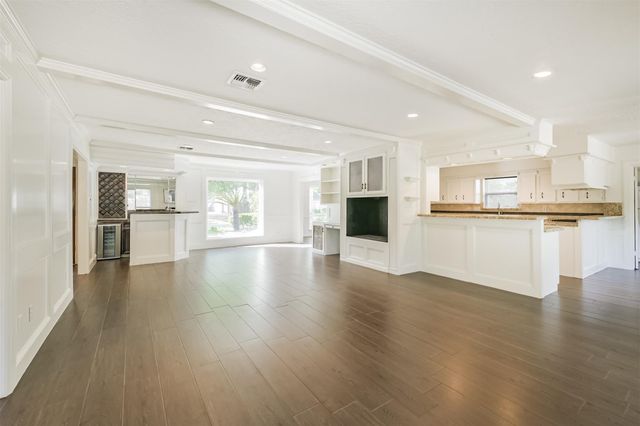 5602 Green Springs Drive, Houston, TX 77066