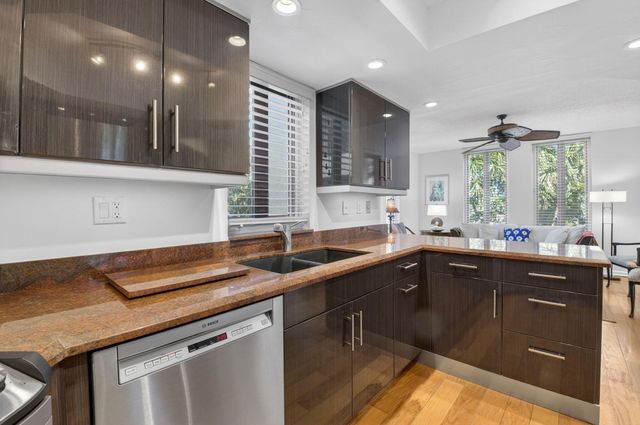 100 SE 5th Avenue 308, Boca Raton, FL 33432