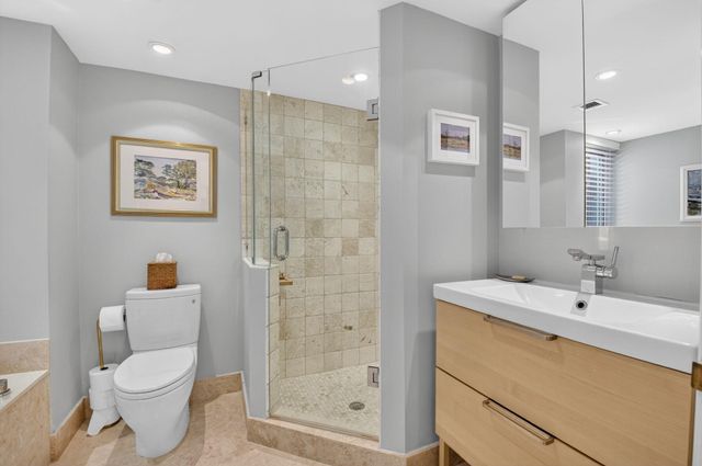 100 SE 5th Avenue 308, Boca Raton, FL 33432